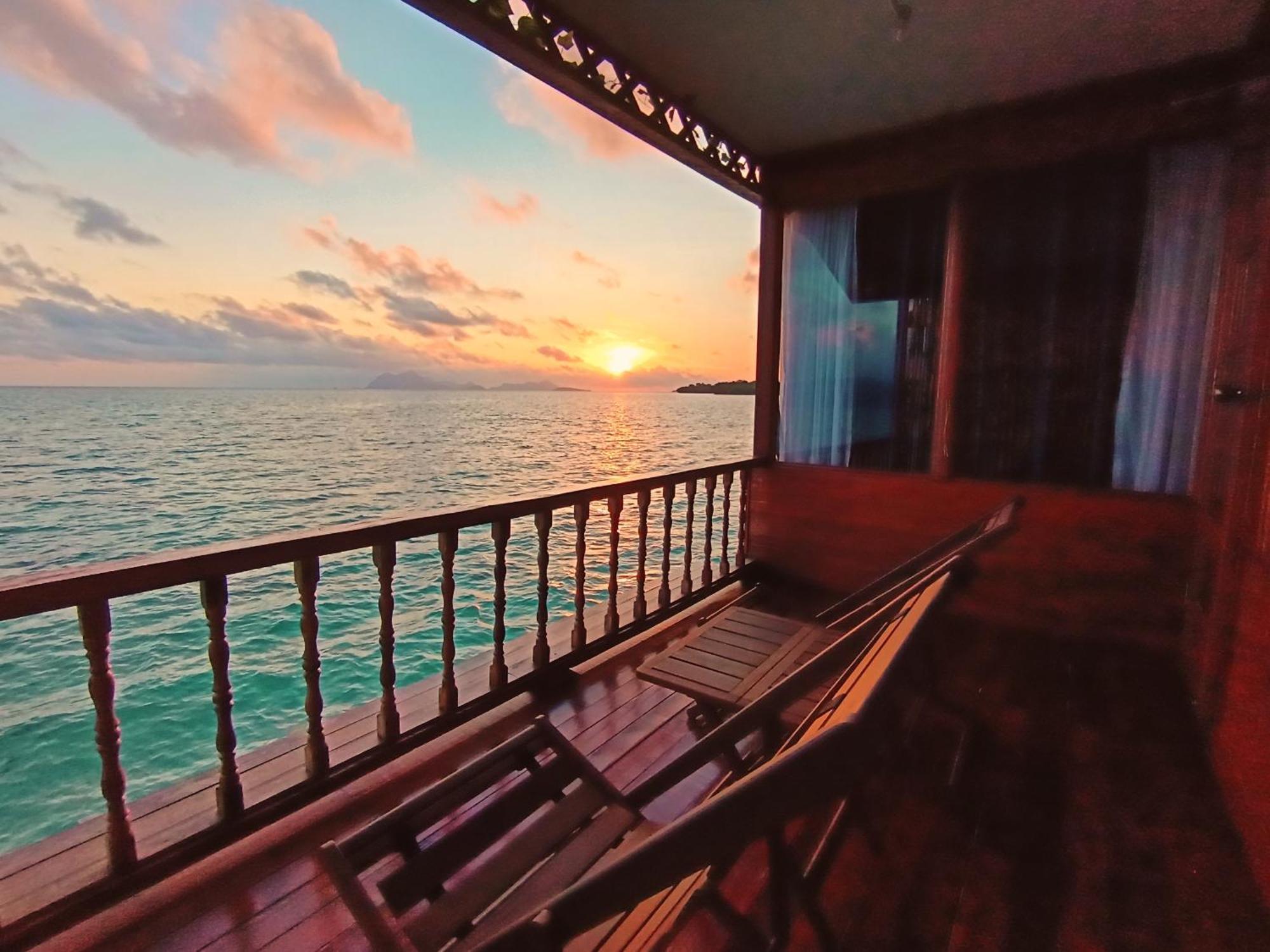 La Water House Semporna Bed & Breakfast Dış mekan fotoğraf